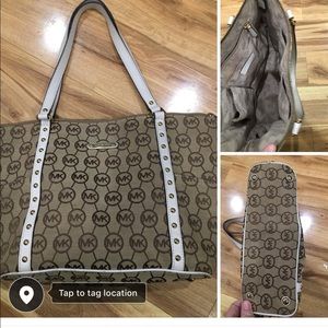 Authentic Micheal KOrs  large purse. Paid $178